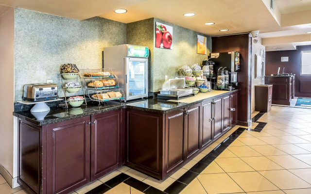 Quality Inn & Suites