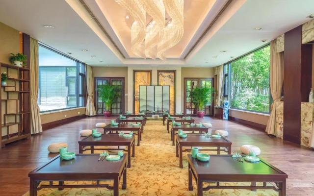 West Lake State Guest House