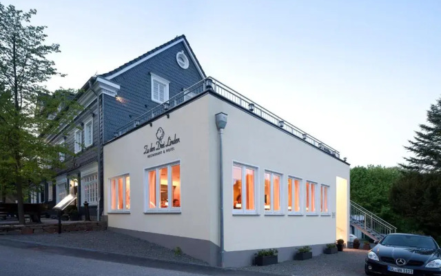 Zu den Drei Linden
