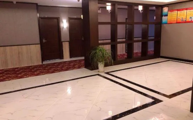 Linhai Phoenix Town Business Hotel