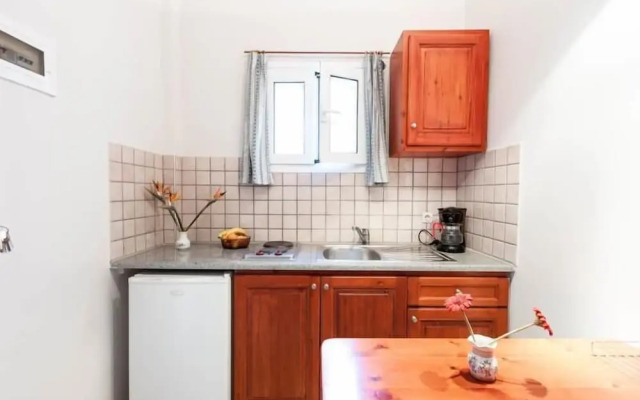 Niki Apartments