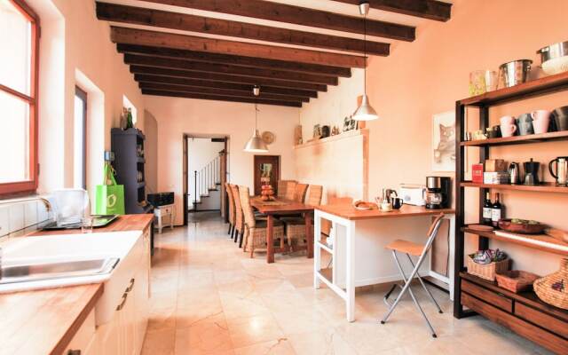 Great Romantic Village House in the Center of Felanitx and not far From the sea