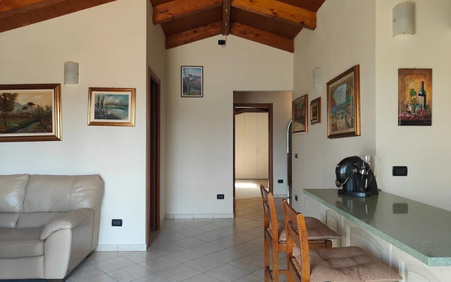 Ampio Trilocale Con Terrazzo