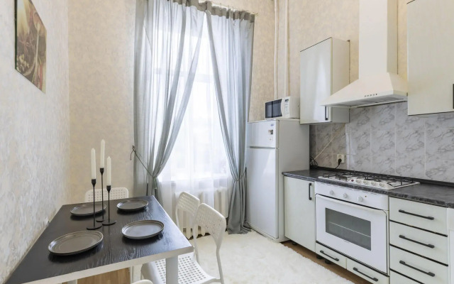 Apartments on Grivtsova lane 3