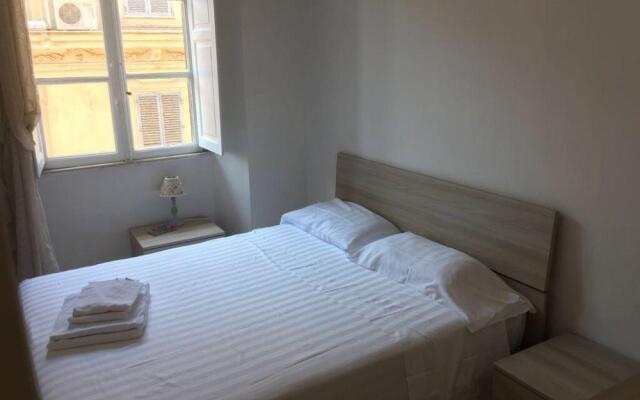 Colonna Suite Luxury - Termini Station Big Apartment