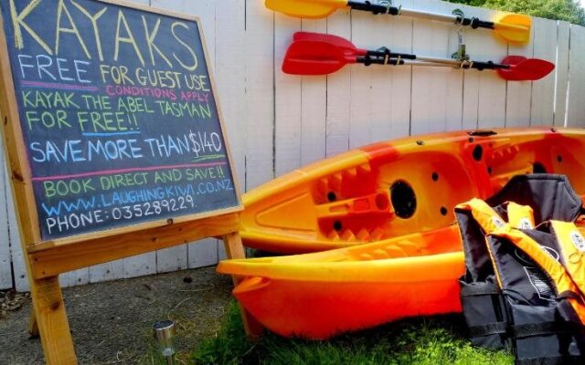 YHA Motueka Laughing Kiwi Backpackers & Self Contained Bach