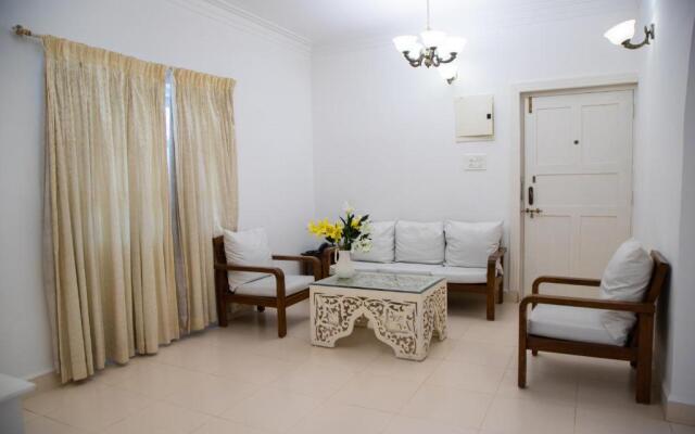 CherryStay Holiday Resort Candolim Beach