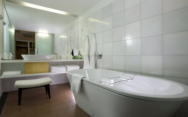 Islington Hotel