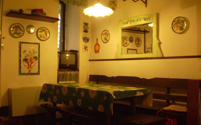 Aga Guest Residence
