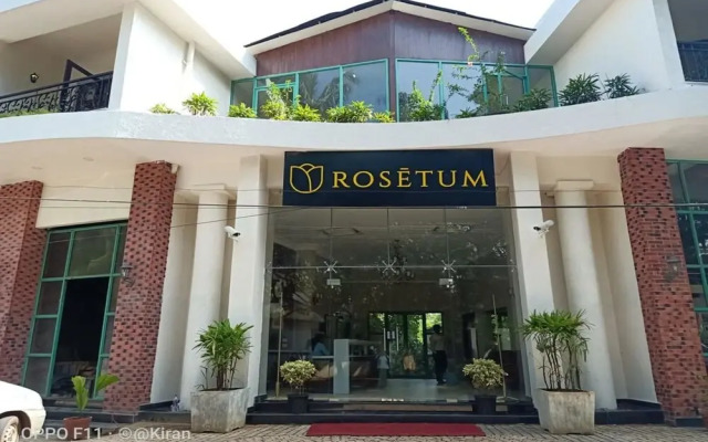 Rosetum Hotel