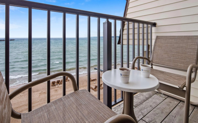 Best Western Plus Dockside Waterfront Inn