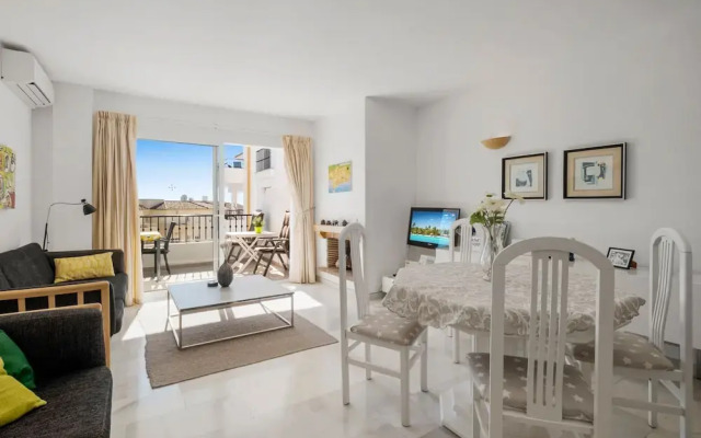 Sunny Flat With Pool in Riviera del Sol - Ref 96