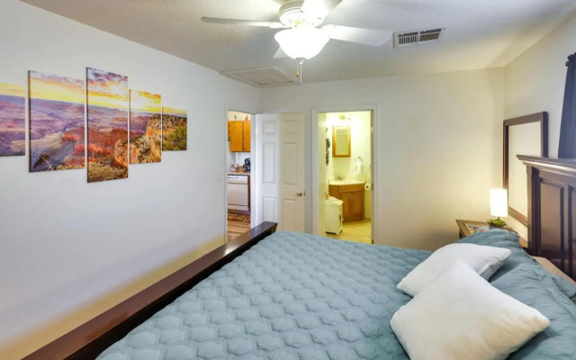 Dog-friendly Bullhead City Home - Walk to Beach!