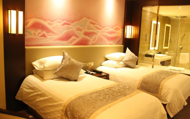 Grand New Century Hotel Fuyang
