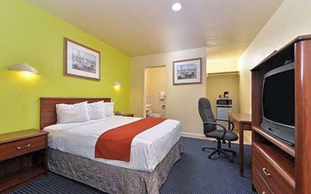 Rodeway Inn