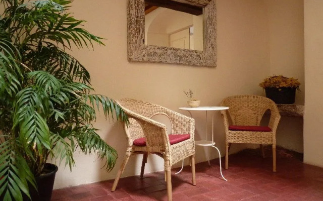 Cal Maginet Hotel