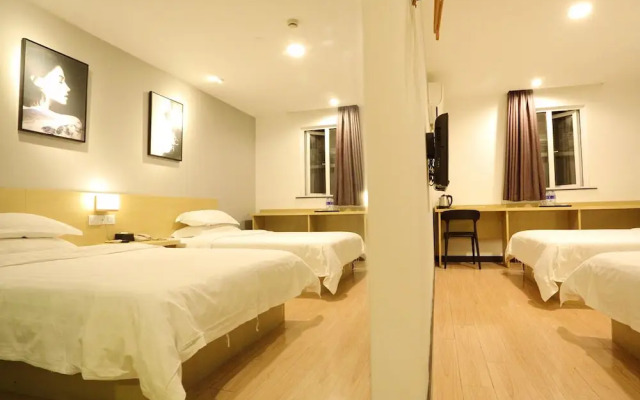 Changshu Weijing Hotel