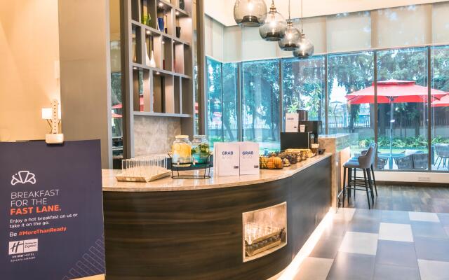 Holiday Inn Express Kolkata Airport by IHG