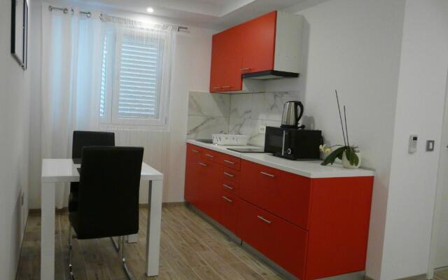 Apartments Sabioncello