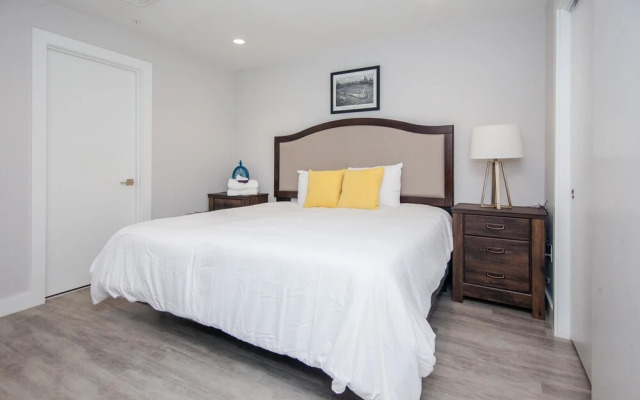 BOS008 2 Bedroom Apartment By Senstay
