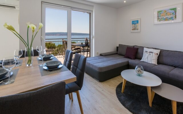 Apartment MLADEN