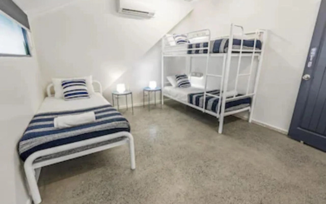 Little Drifter Cairns