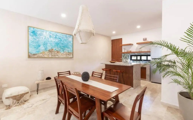 102 Amena Hidden Gem in the Jungle minutes from Sea