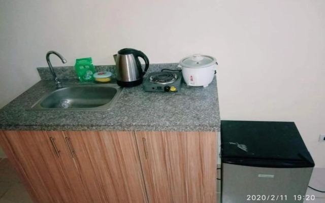 Urban Deca Tondo Manila by Gracey's Place Unit 3