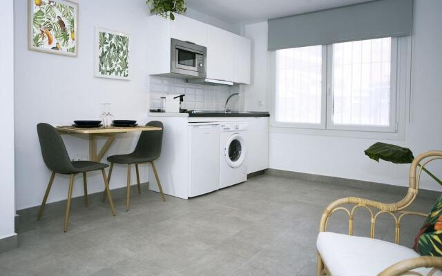 Lemon & Tropycal Apartment