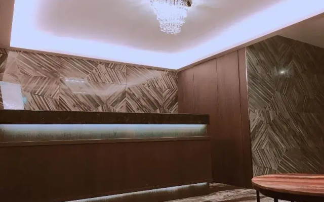 West Inn 48