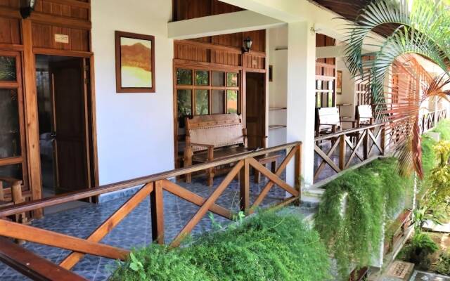 Hotel Bahía Pinorroa
