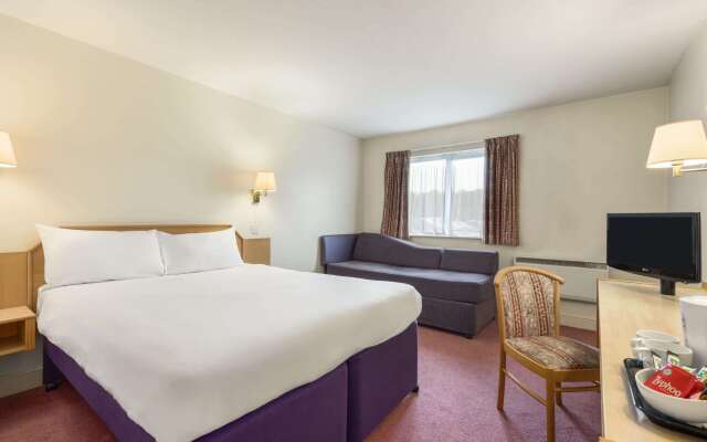 Days Inn By Wyndham Chesterfield Tibshelf