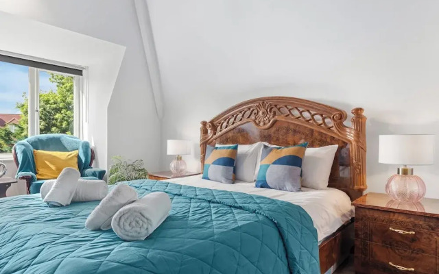 Amazing 3-bed Flat in Golders Green Near Station