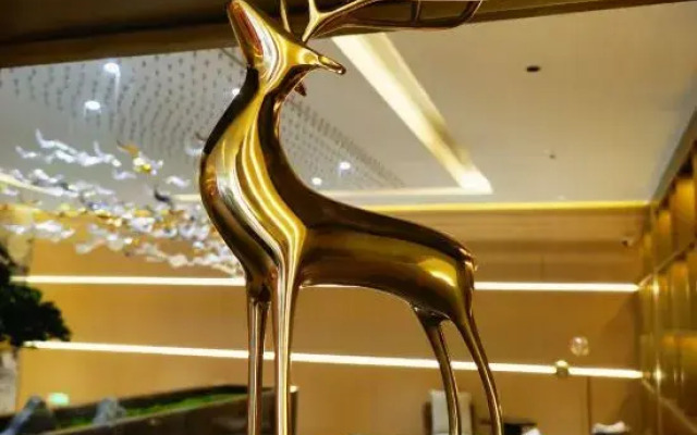 Ruihao International Hotel (Guangxi University Zoo Subway Station)