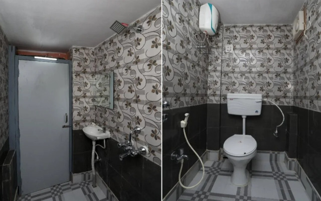 Upasana Guest House By OYO Rooms