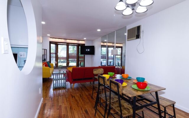 Cheerful & Beautiful 3-Bedroom Ranch