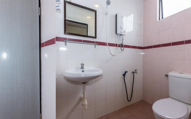 Hotel Bamboo By OYO Rooms