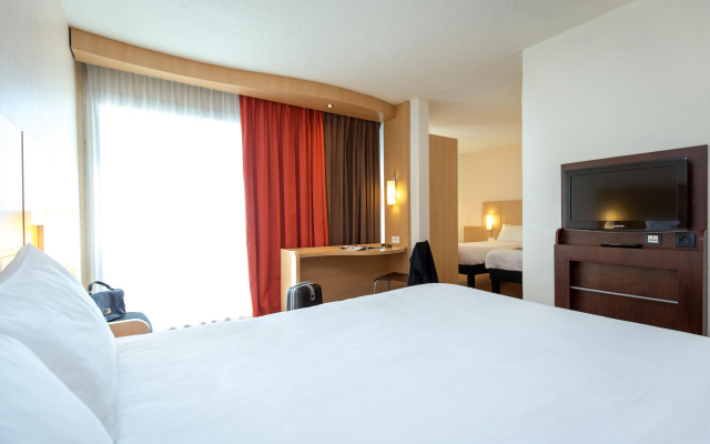 ibis Cavaillon Portes du Luberon