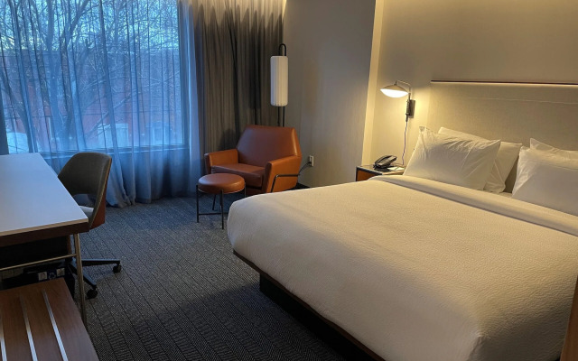 Courtyard by Marriott Montreal Midtown