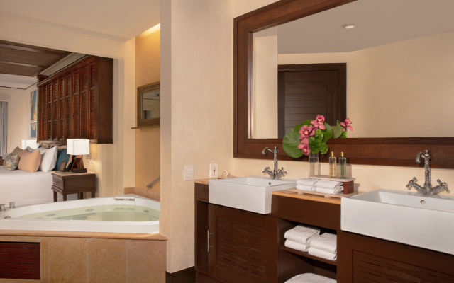 Dreams Riviera Cancun Resort & Spa - All Inclusive