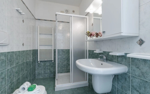 Porto Letizia Leoncavallo 10