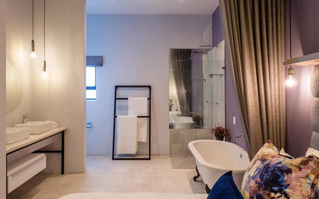 Nova Boutique Hotel