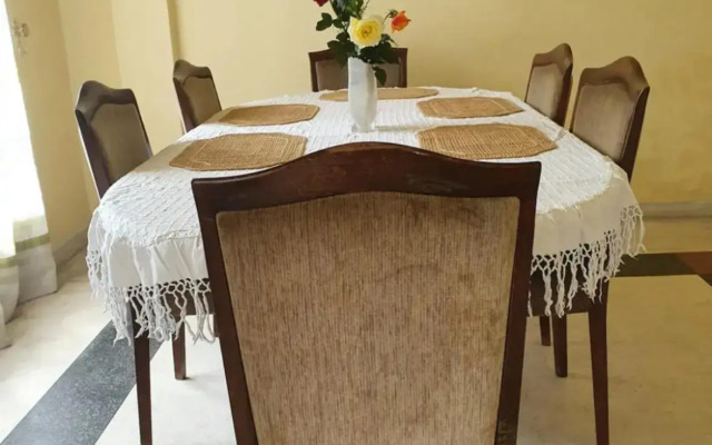 Cheerful One Bedroom Apartment