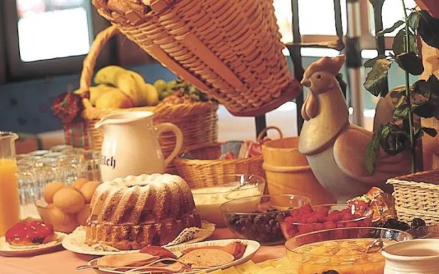 Hotel-Pension Marmotta