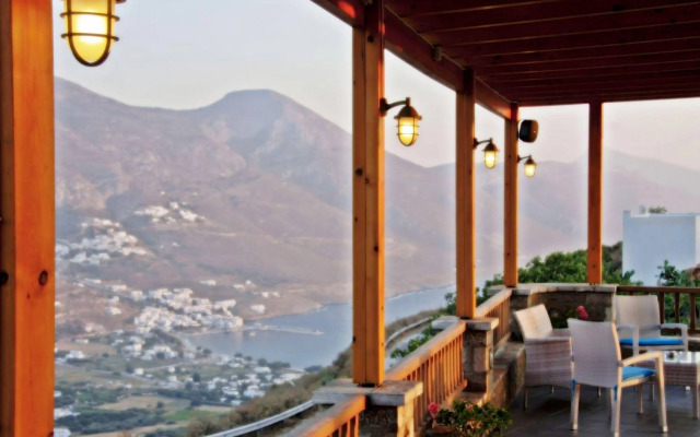 Vigla Hotel