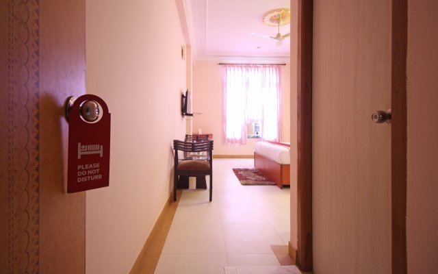 OYO 9143 Hotel Maharani