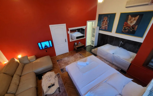 Sari Kosk Butik Otel
