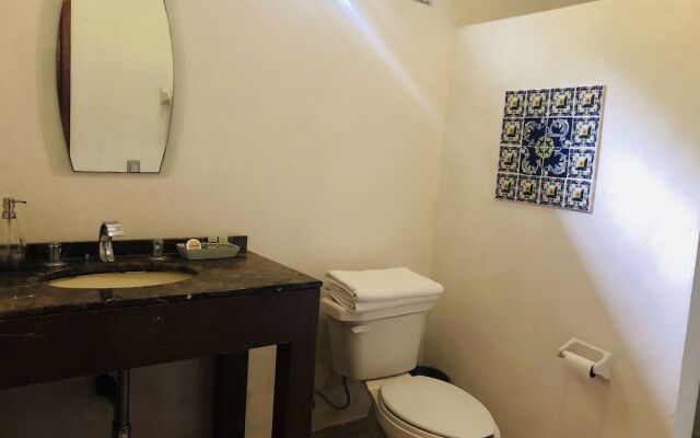 El Capricho by Rotamundos