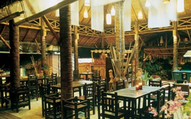 Remark Cottage Resort & Restaurant