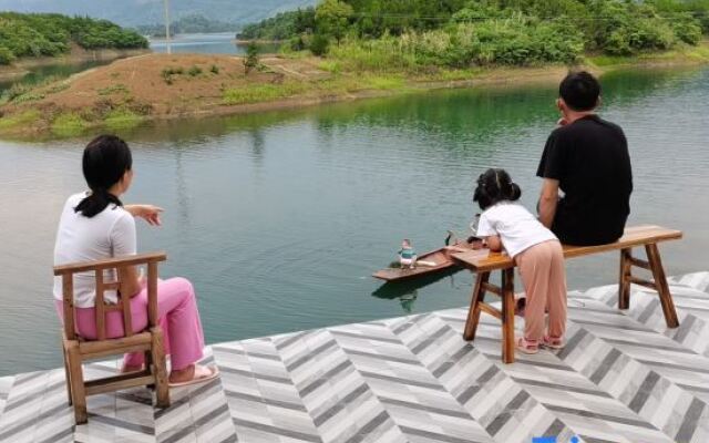 Xiandaohu Xitian Yueshang Homestay